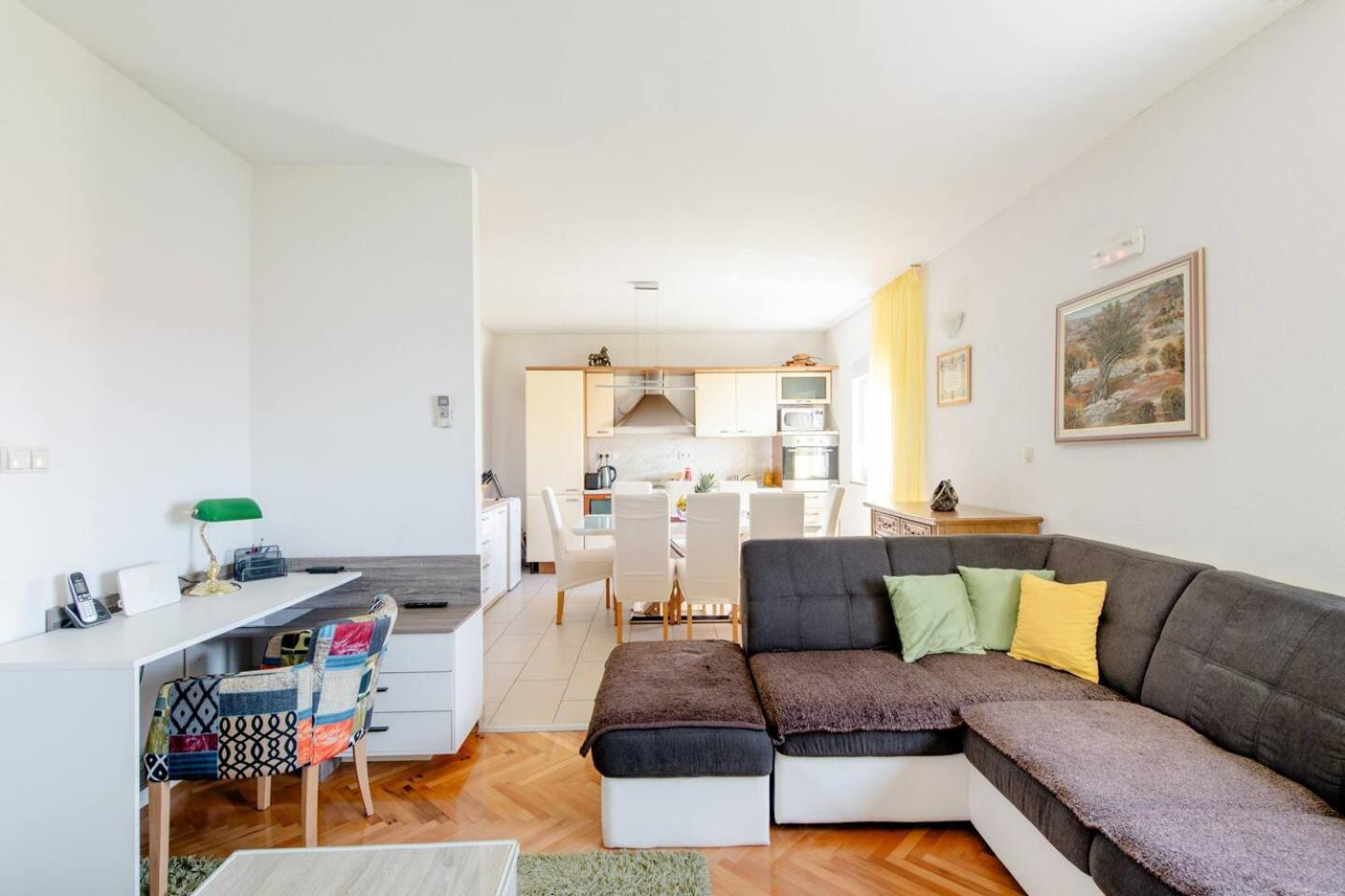 Apartman Jam Apartment Solin Luaran gambar